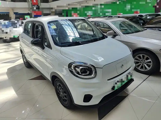 Leapmotor T03 — Фото автомобиля 21