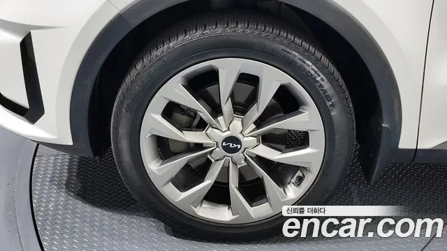 Kia Sorento Sorento 4-е поколение Бензин 2.5T 2WD — Фото автомобиля 5