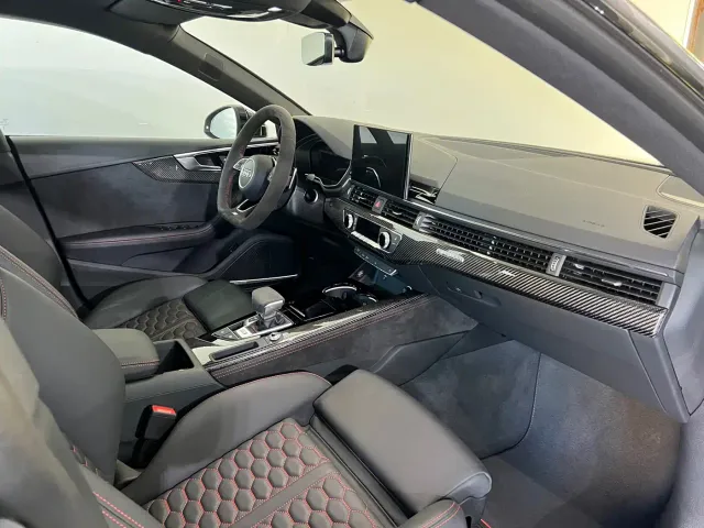 Audi RS 5 — Фото автомобиля 17