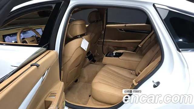 Genesis G80 Бензин 2.5 турбо 2WD — Фото автомобиля 12