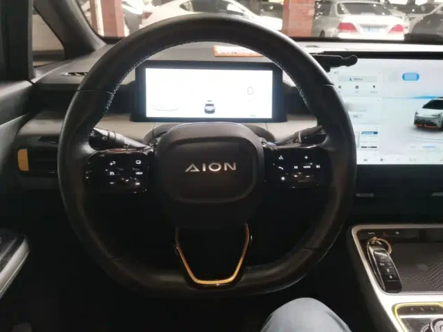 GAC Aion Y — Фото автомобиля 10