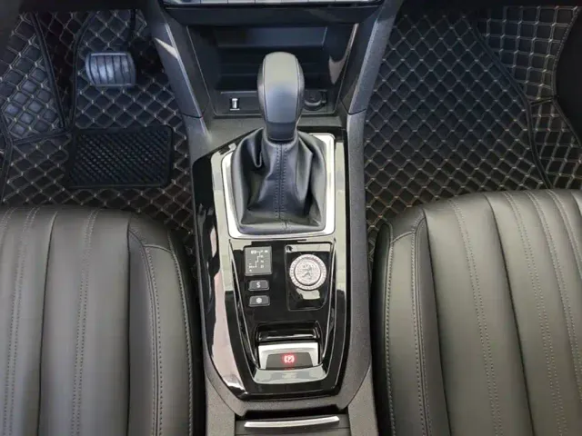 Peugeot 408 — Фото автомобиля 13