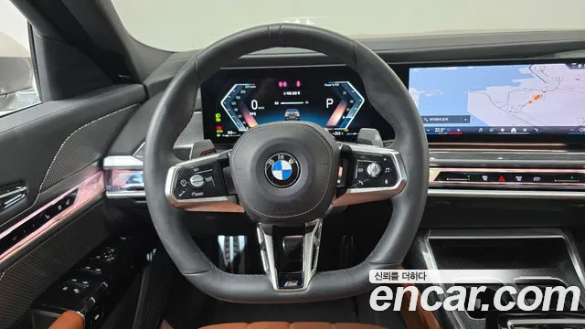 BMW 7-Series — Фото автомобиля 7