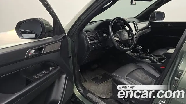 KG_Mobility_Ssangyong Rexton Новый Rexton Sport Khan Дизель 2.2 4WD — Фото автомобиля 11