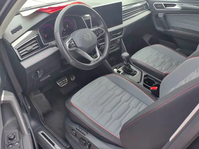 Volkswagen Tiguan L — Фото автомобиля 4