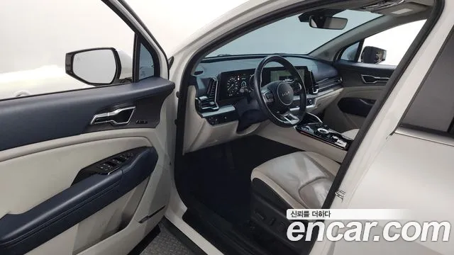 Kia Sportage Sportage 5-е поколение Бензин 1.6 турбо 2WD — Фото автомобиля 8