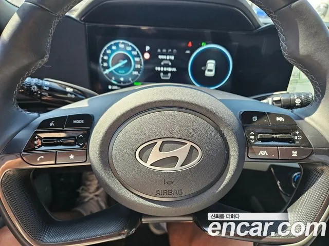 Hyundai Avante CN7 — Фото автомобиля 10