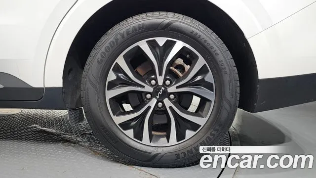 Kia Carnival 4th Gen — Фото автомобиля 6