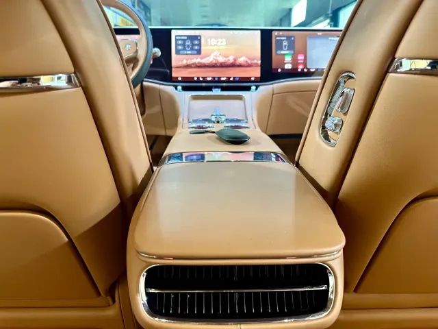 Maextro S800 — Фото автомобиля 14