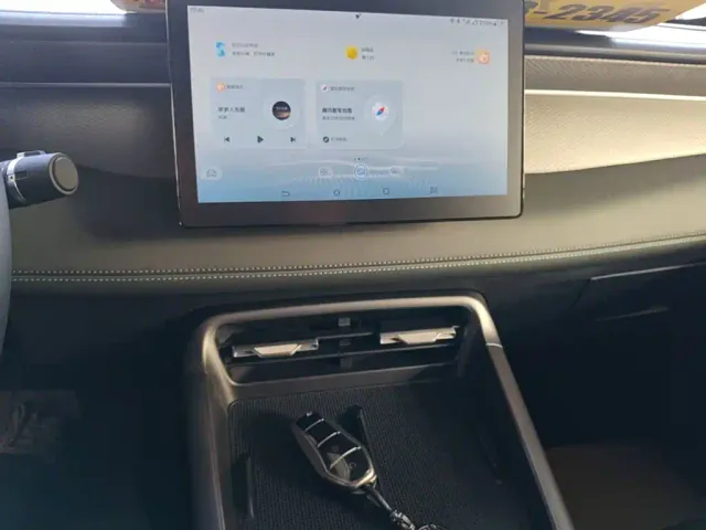 BYD Qin PLUS — Фото автомобиля 12