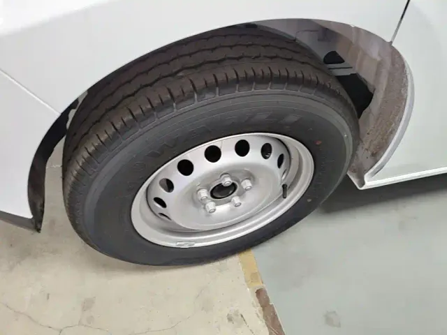 JMC E-Fushun — Фото автомобиля 22