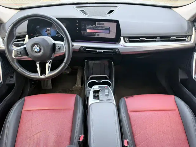 BMW X1 — Фото автомобиля 7
