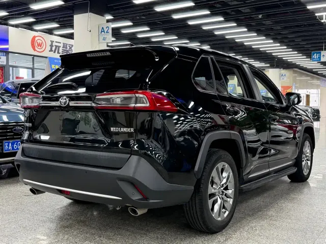 Toyota Wildlander — Фото автомобиля 11