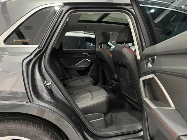 Audi Q3 — Фото автомобиля 8