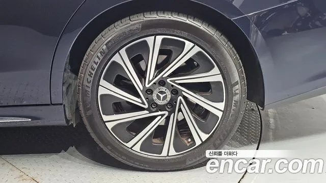 Mercedes-Benz E-Class W214 — Фото автомобиля 6