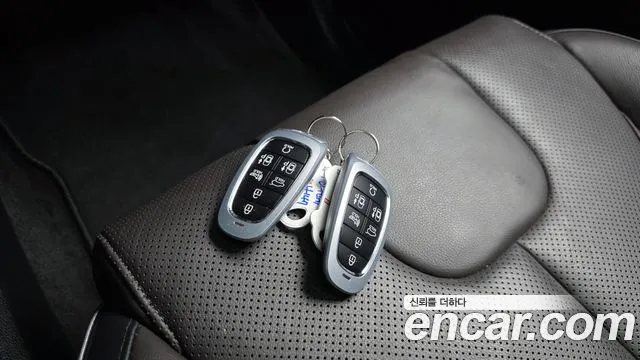 Hyundai Santafe Новый Santa Fe Бензин 2.5T 2WD — Фото автомобиля 28