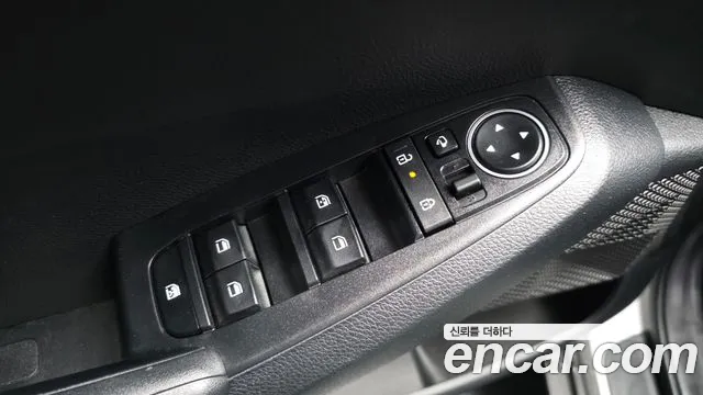 Kia Seltos New — Фото автомобиля 29