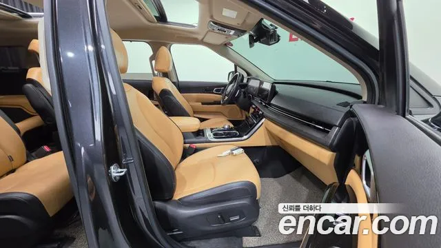 Kia Carnival 4th Gen — Фото автомобиля 15