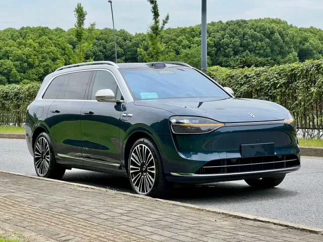 Aito M9 — Фото автомобиля 3