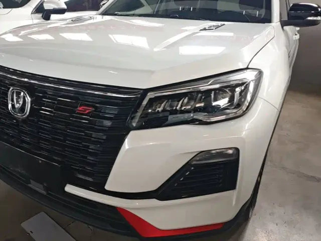 Changan CS75 — Фото автомобиля 23