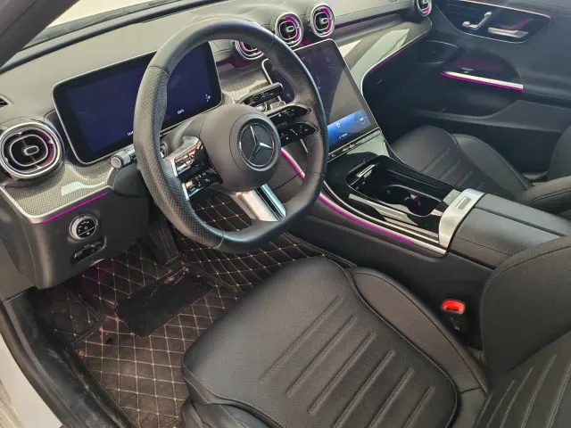 Mercedes-Benz C-Class — Фото автомобиля 5