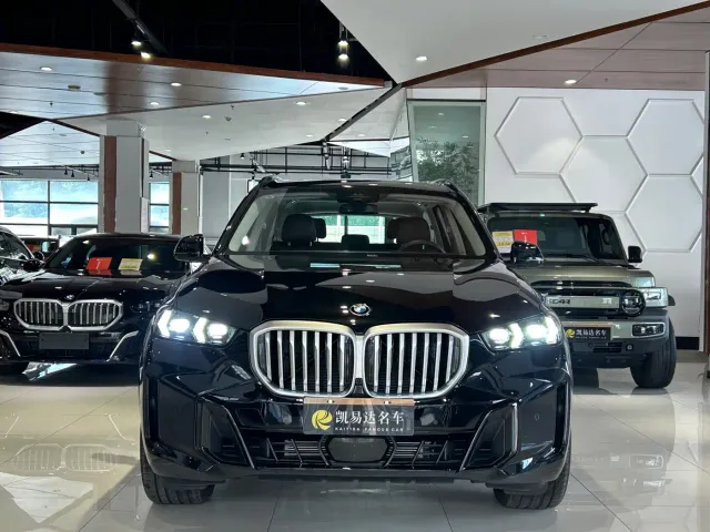 BMW X5 — Фото автомобиля 3