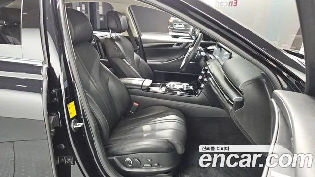 Genesis G80 Бензин 2.5 турбо AWD — Фото автомобиля 9