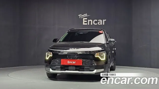 Kia Niro — Фото автомобиля 3