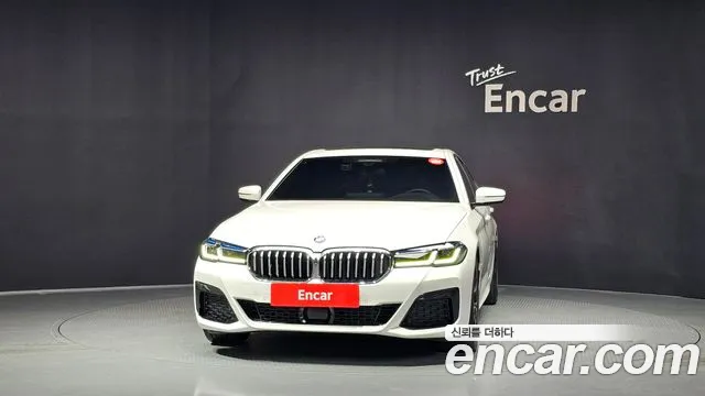 BMW 5-Series — Фото автомобиля 3