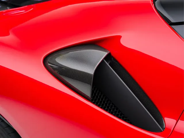 Ferrari SF90 — Фото автомобиля 18