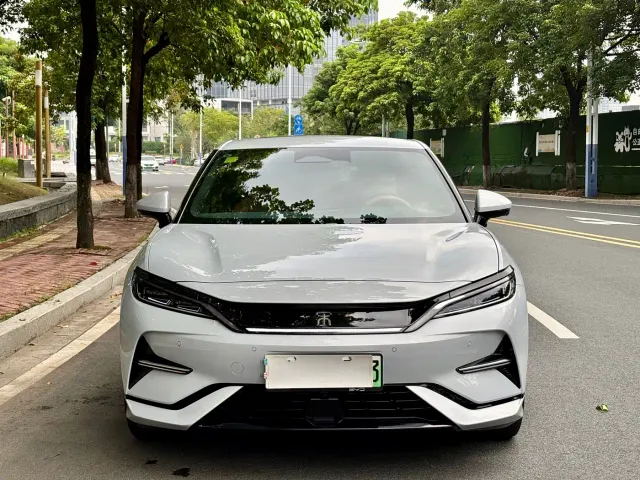 BYD Song L EV — Фото автомобиля 3