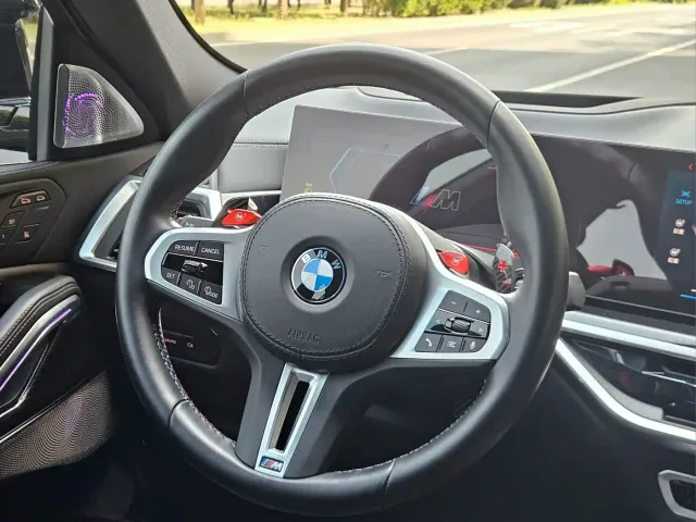 BMW X6 M — Фото автомобиля 11