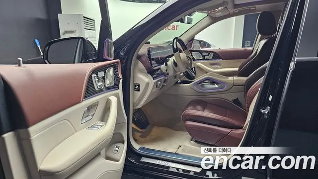 Mercedes-Benz GLS-Class — Фото автомобиля 10