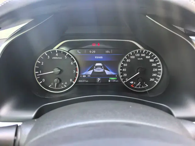 Nissan Murano — Фото автомобиля 11