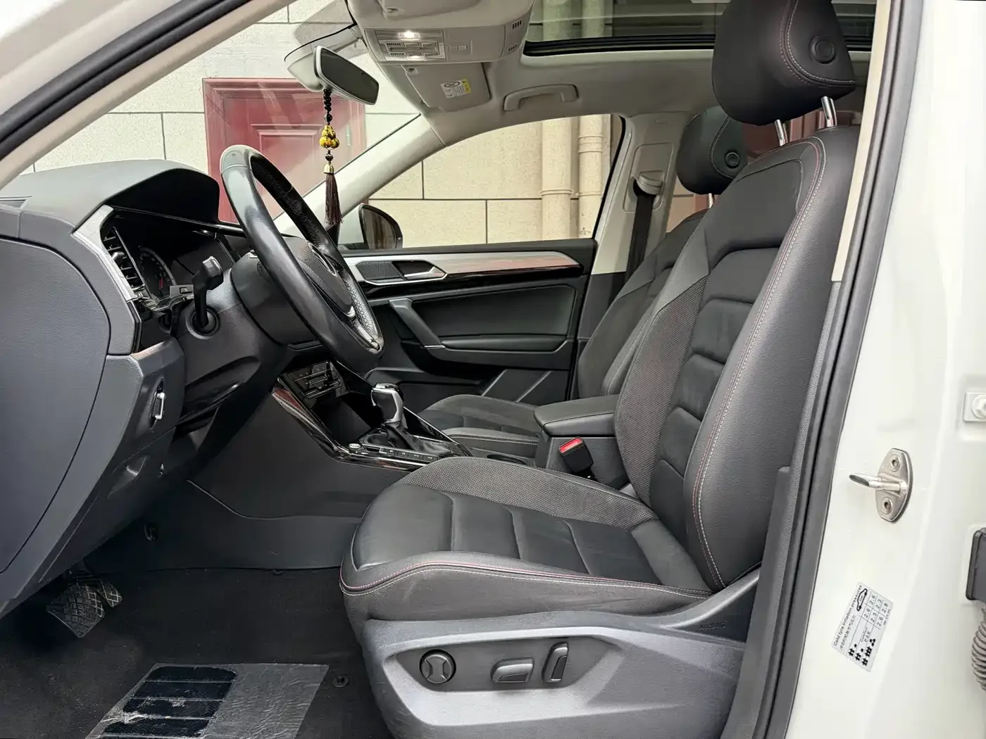 Volkswagen Tayron 2022 280TSI 2WD Luxury Smart Connect Edition — Фото автомобиля 16