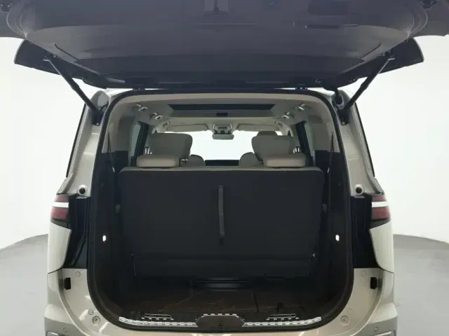 Bestune Besturn M9 — Фото автомобиля 16