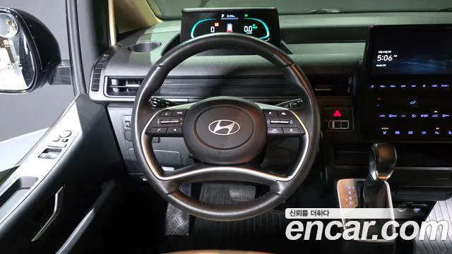 Hyundai Staria — Фото автомобиля 19