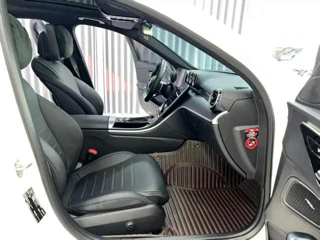 Mercedes-Benz C-Class — Фото автомобиля 8