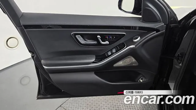 Mercedes-Benz S-Class — Фото автомобиля 23