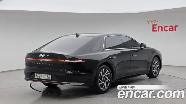 Hyundai Grandeur GN7 — Фото автомобиля 2