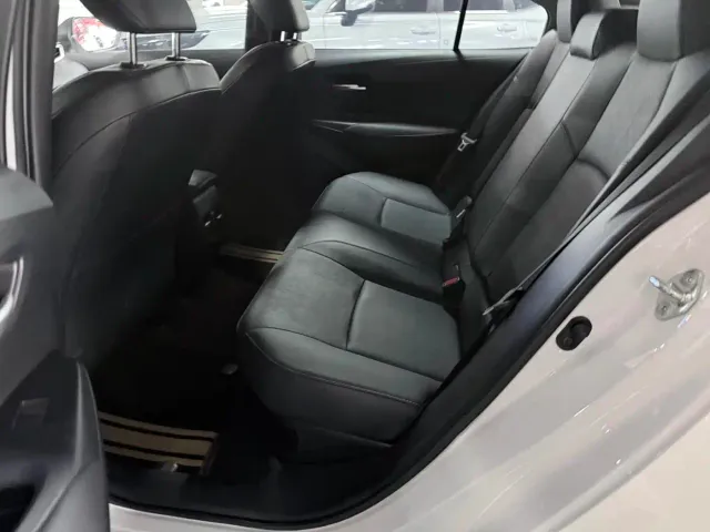 Toyota Corolla — Фото автомобиля 13