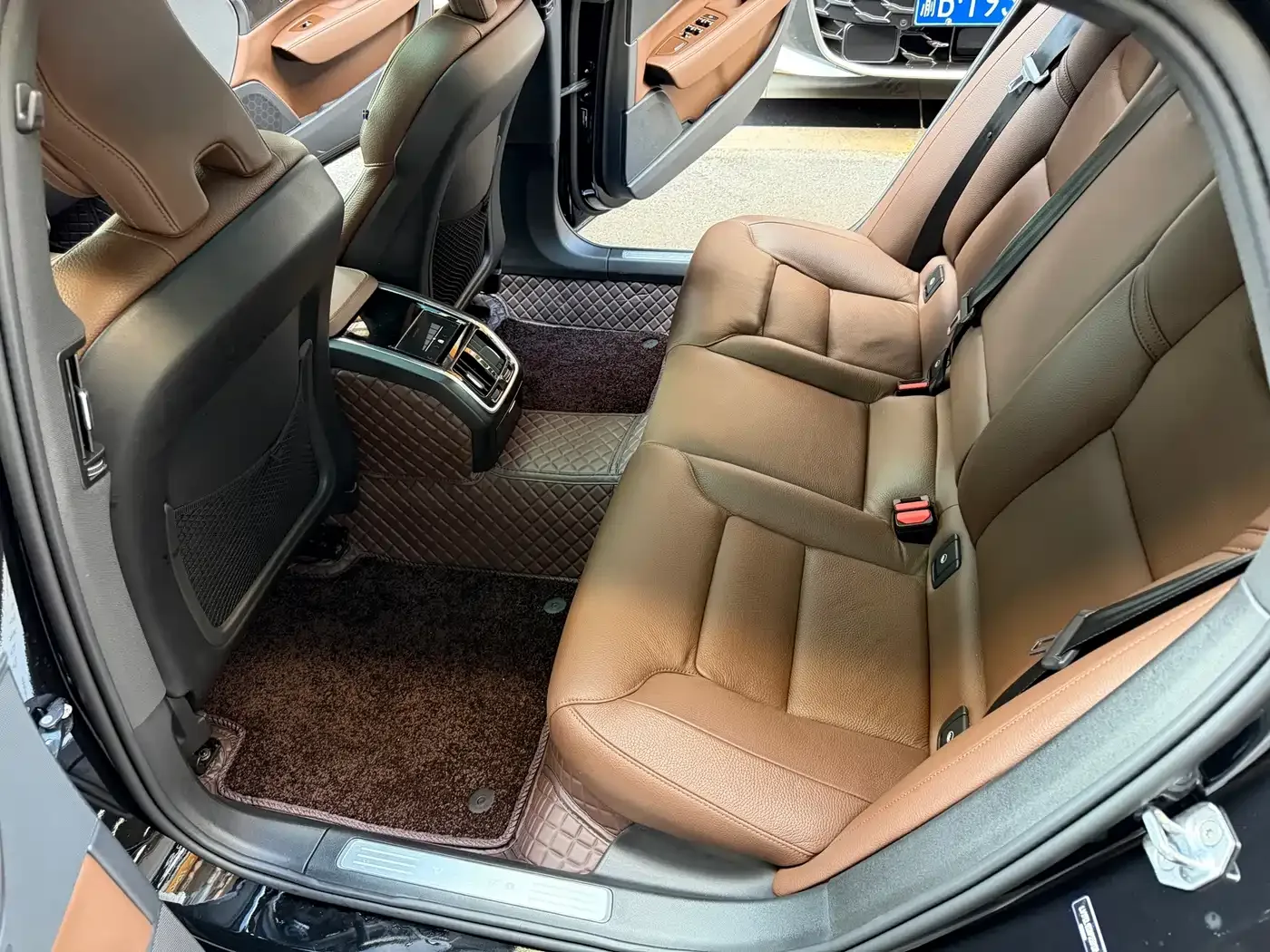 Volvo Volvo S90 2022 B5 Zhiyuan Luxury Edition — Фото автомобиля 16
