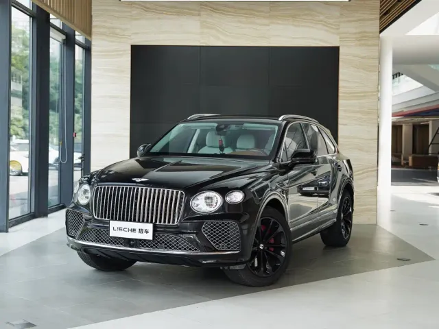 Фотография автомобиля — Bentley Bentayga