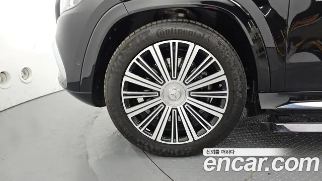 Mercedes-Benz GLS-Class — Фото автомобиля 5