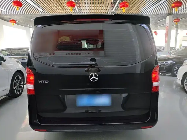 Mercedes-Benz Vito — Фото автомобиля 3