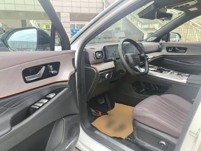 Chery Tiggo 9 — Фото автомобиля 15