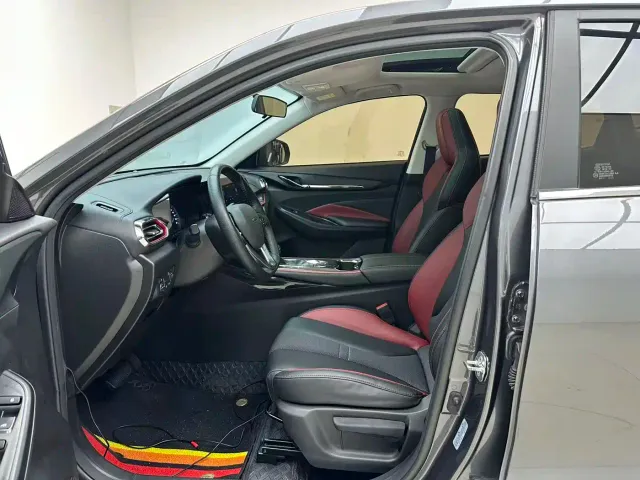Changan Oushang X5 — Фото автомобиля 9