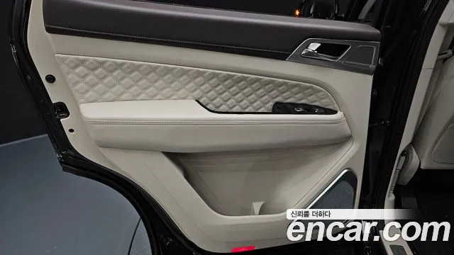 KG_Mobility_Ssangyong Rexton All Rexton Дизель 2.2 4WD — Фото автомобиля 23
