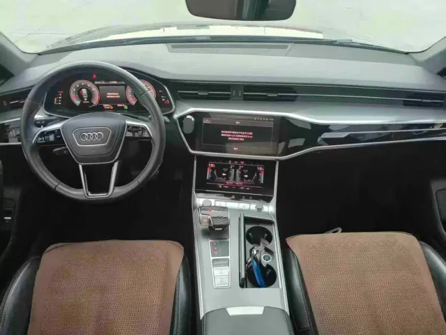 Audi A6L — Фото автомобиля 7