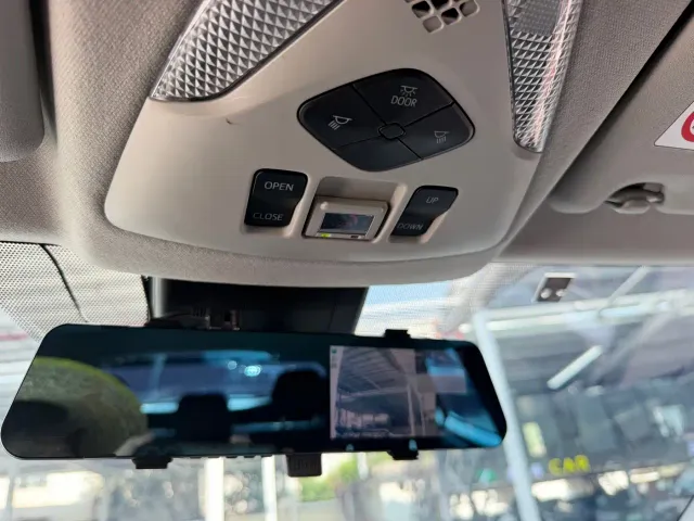 Toyota IZOA — Фото автомобиля 8
